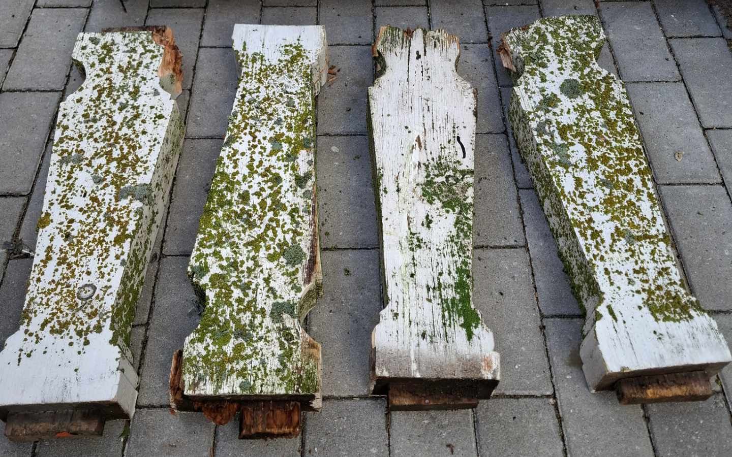 Tormituul murdis kirikutorni vaateplatvormi piirde